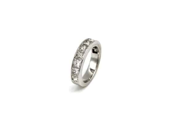 Alliansring, 14k vitguld, 2,4c diamant